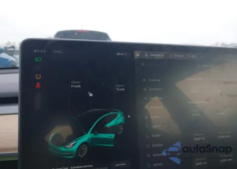 2021 Tesla Model 3 Long Range Dual Motor All-Wheel Drive z USA, uszkodzony, nr VIN 5YJ3E1EB9MF974985